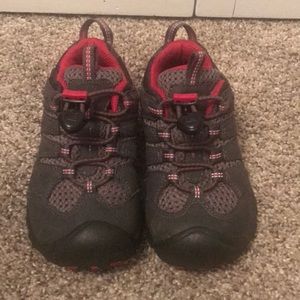 Keen toddler girl hiking shoes